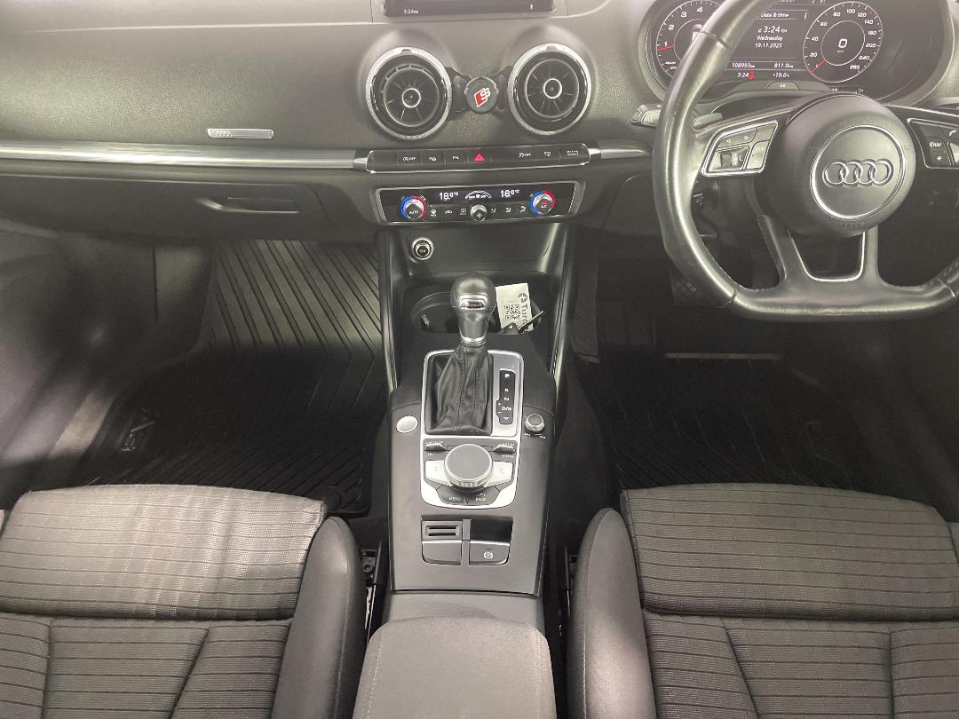 Photo '18' of Audi A3