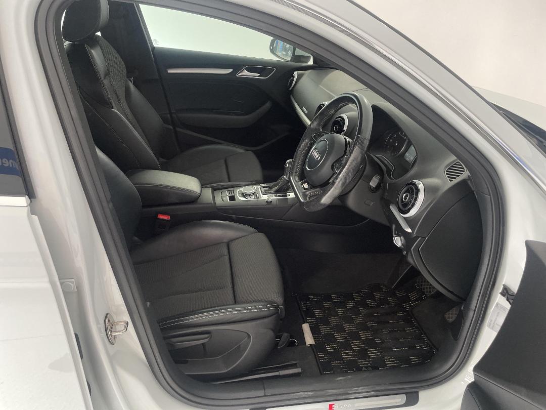 Photo '16' of Audi A3 Photo '16' of Audi A3