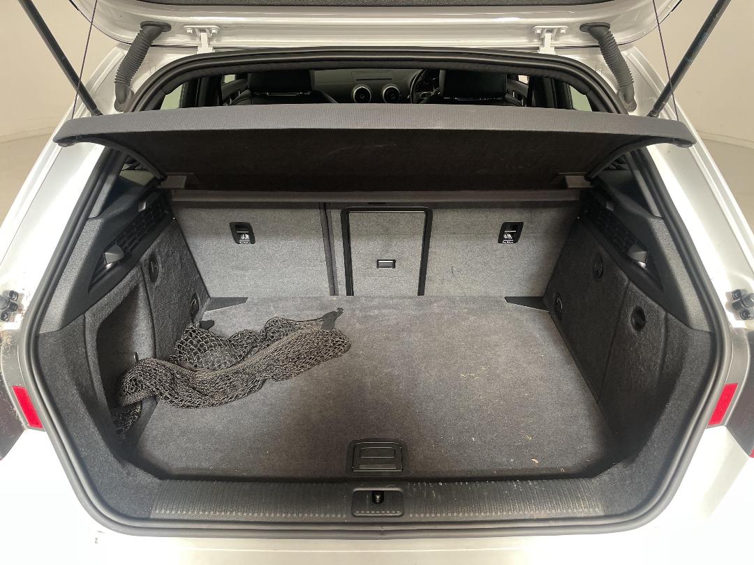 Photo '14' of Audi A3 Photo '14' of Audi A3