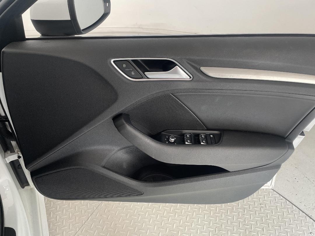 Photo '15' of Audi A3 Photo '15' of Audi A3