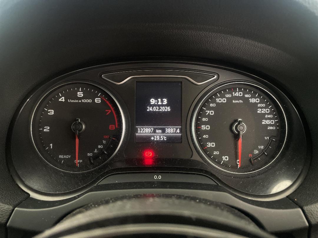 Photo '21' of Audi A3 Photo '21' of Audi A3