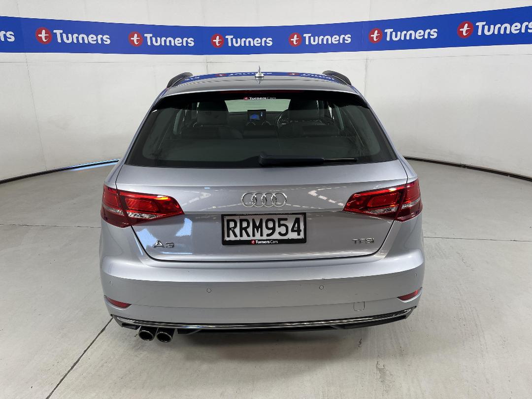 Photo '6' of Audi A3