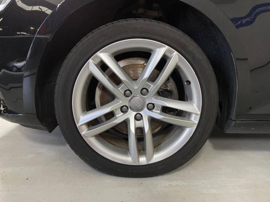 Photo '10' of Audi A4