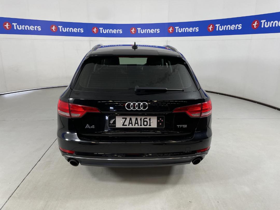 Photo '6' of Audi A4