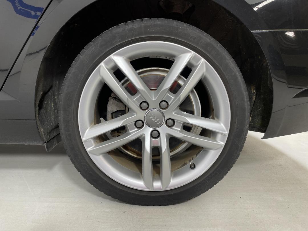 Photo '11' of Audi A4