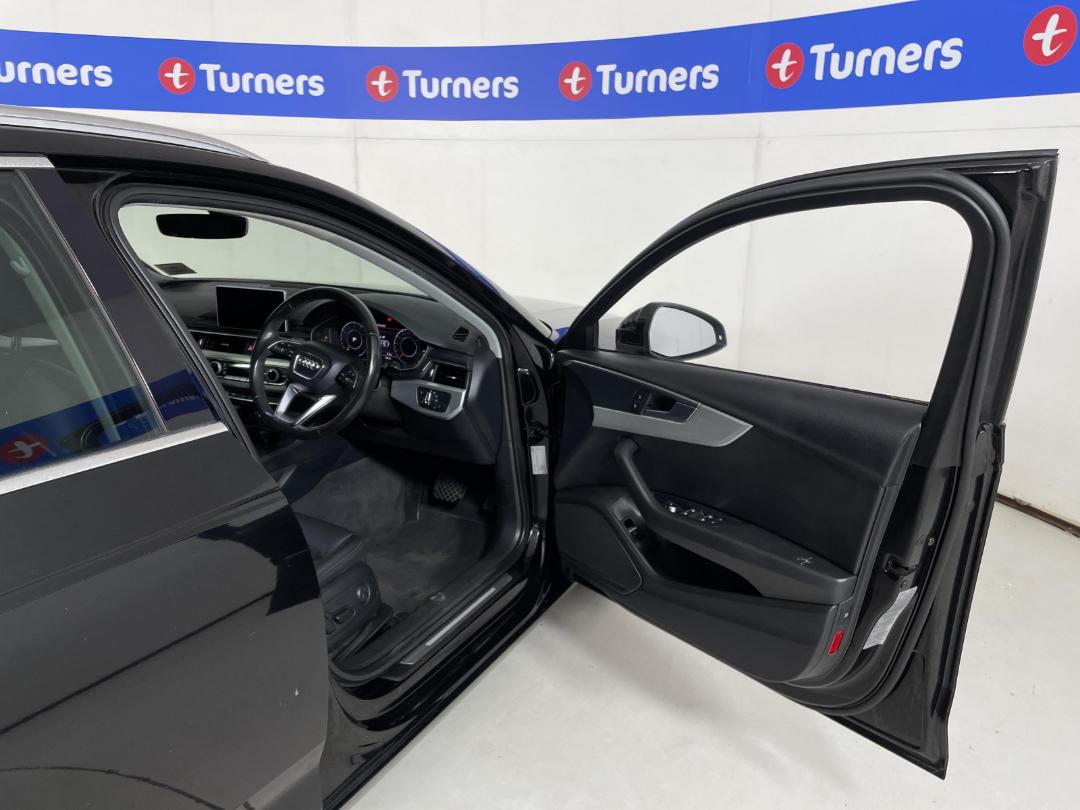 Photo '15' of Audi A4