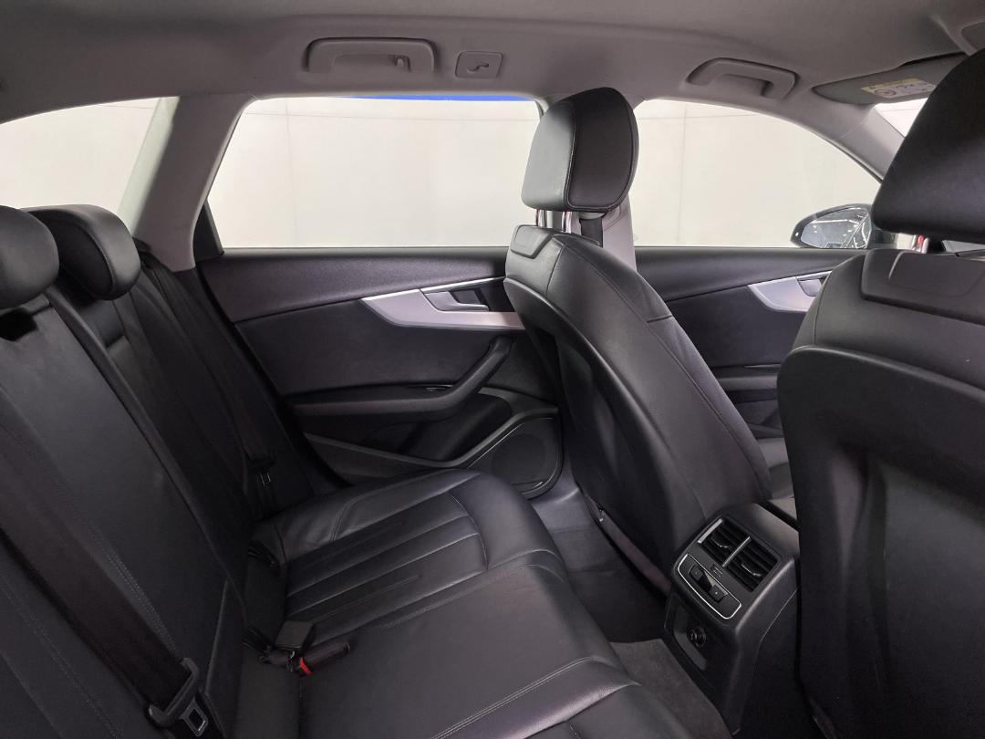 Photo '20' of Audi A4