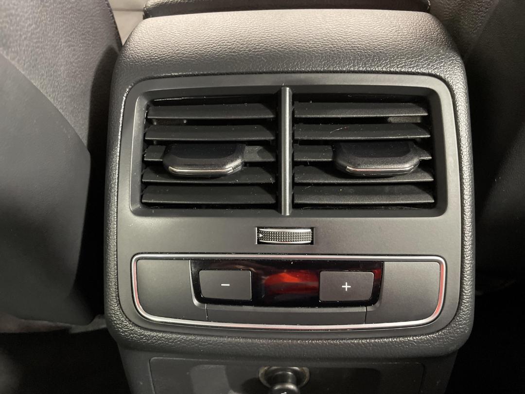 Photo '25' of Audi A4