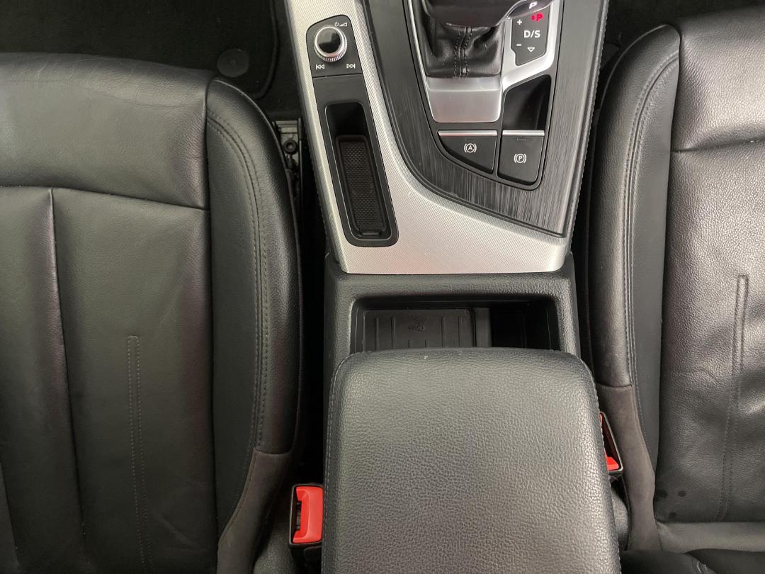 Photo '23' of Audi A4