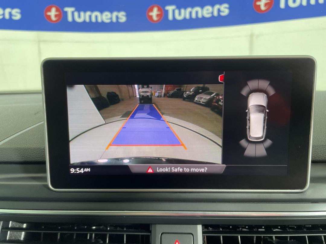 Photo '30' of Audi A4