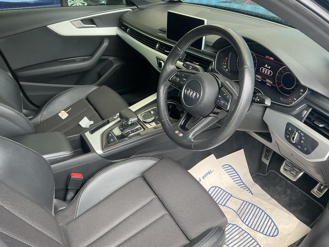 Photo '8' of Audi A4 Photo '8' of Audi A4