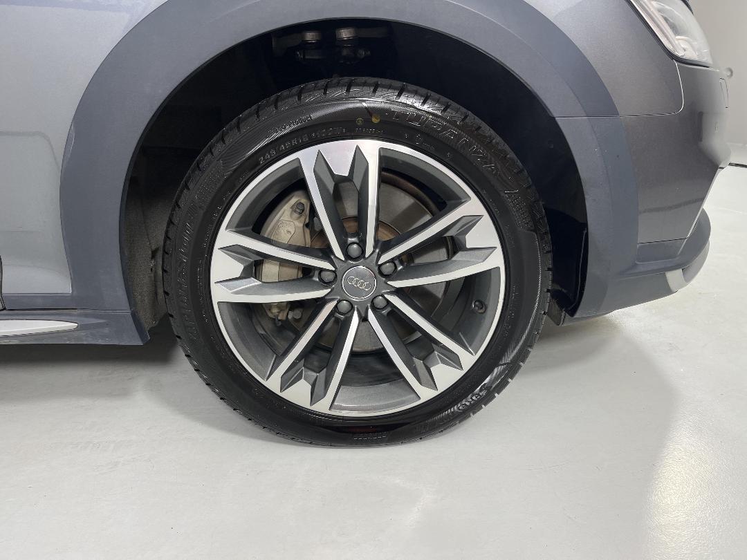 Photo '9' of Audi A4 Photo '9' of Audi A4