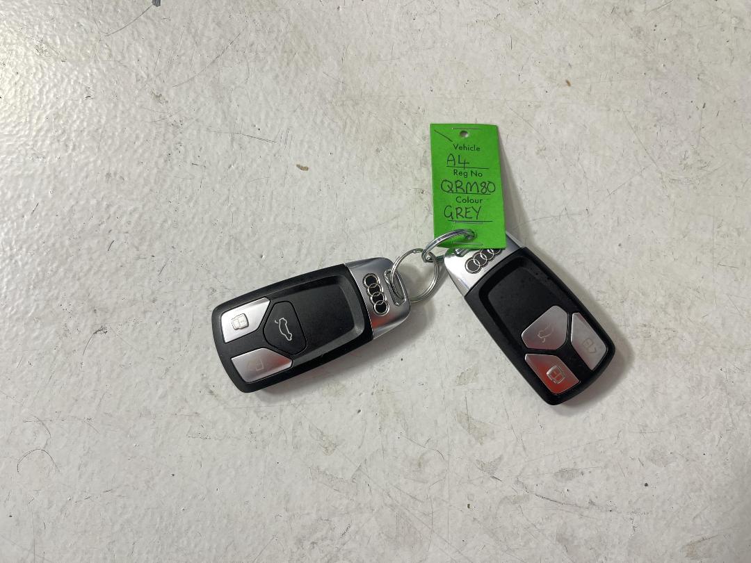 Photo '22' of Audi A4 Photo '22' of Audi A4