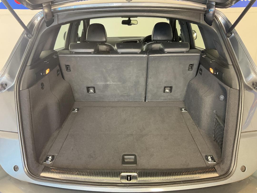 Photo '14' of Audi Q5