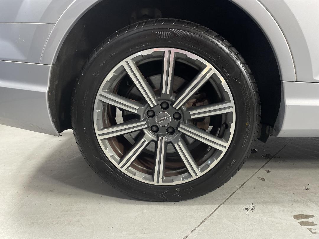 Photo '12' of Audi Q7 Photo '12' of Audi Q7