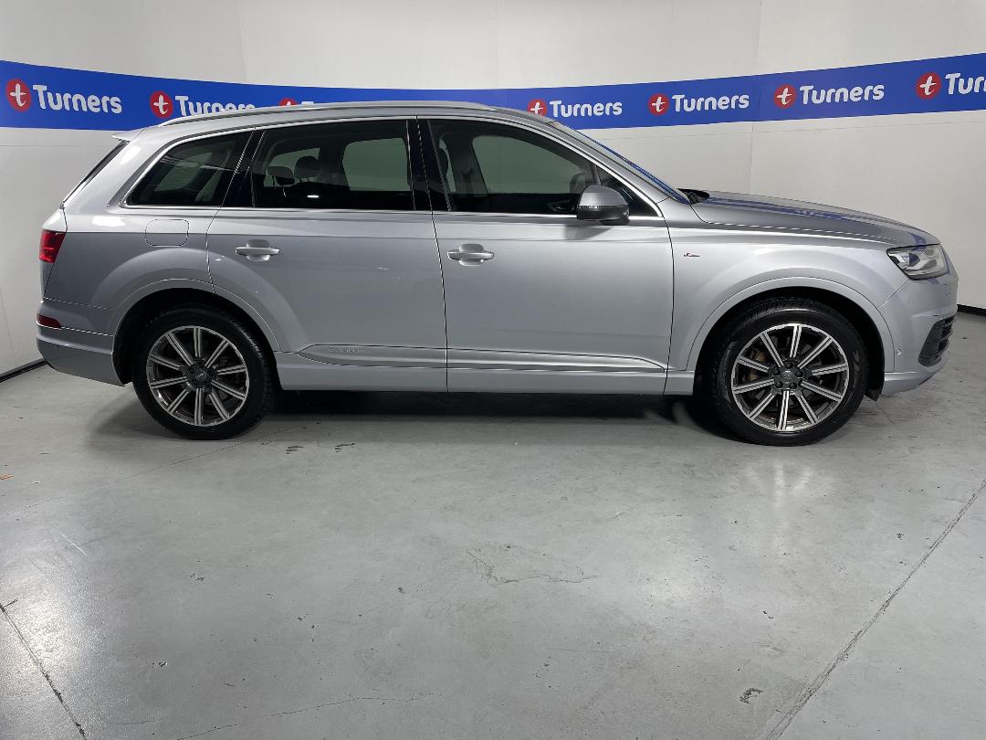 Photo '23' of Audi Q7 Photo '23' of Audi Q7