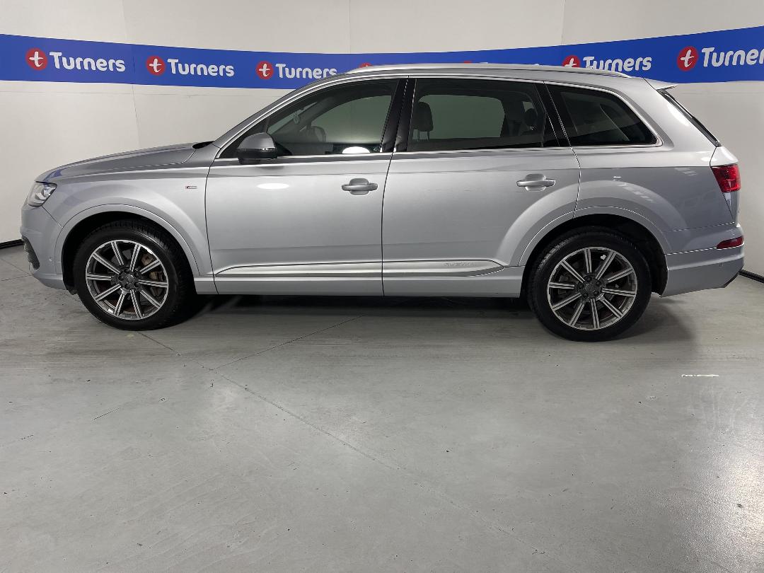 Photo '24' of Audi Q7 Photo '24' of Audi Q7