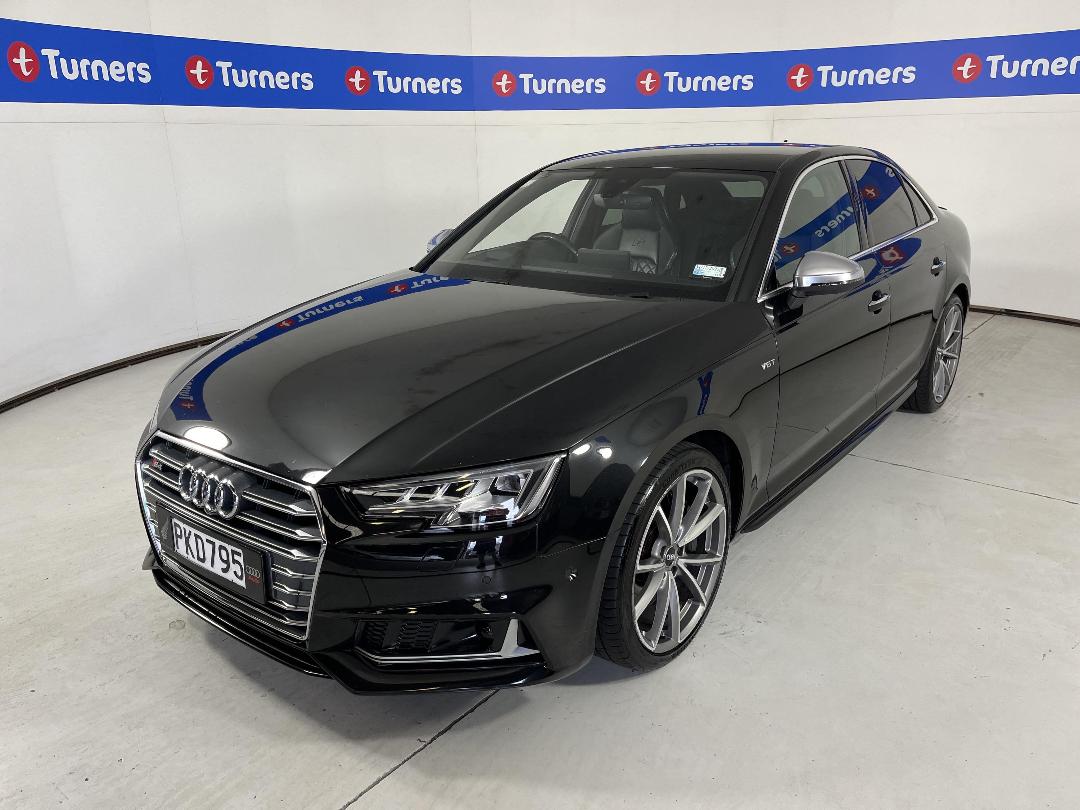 Photo '4' of Audi S4 Photo '4' of Audi S4