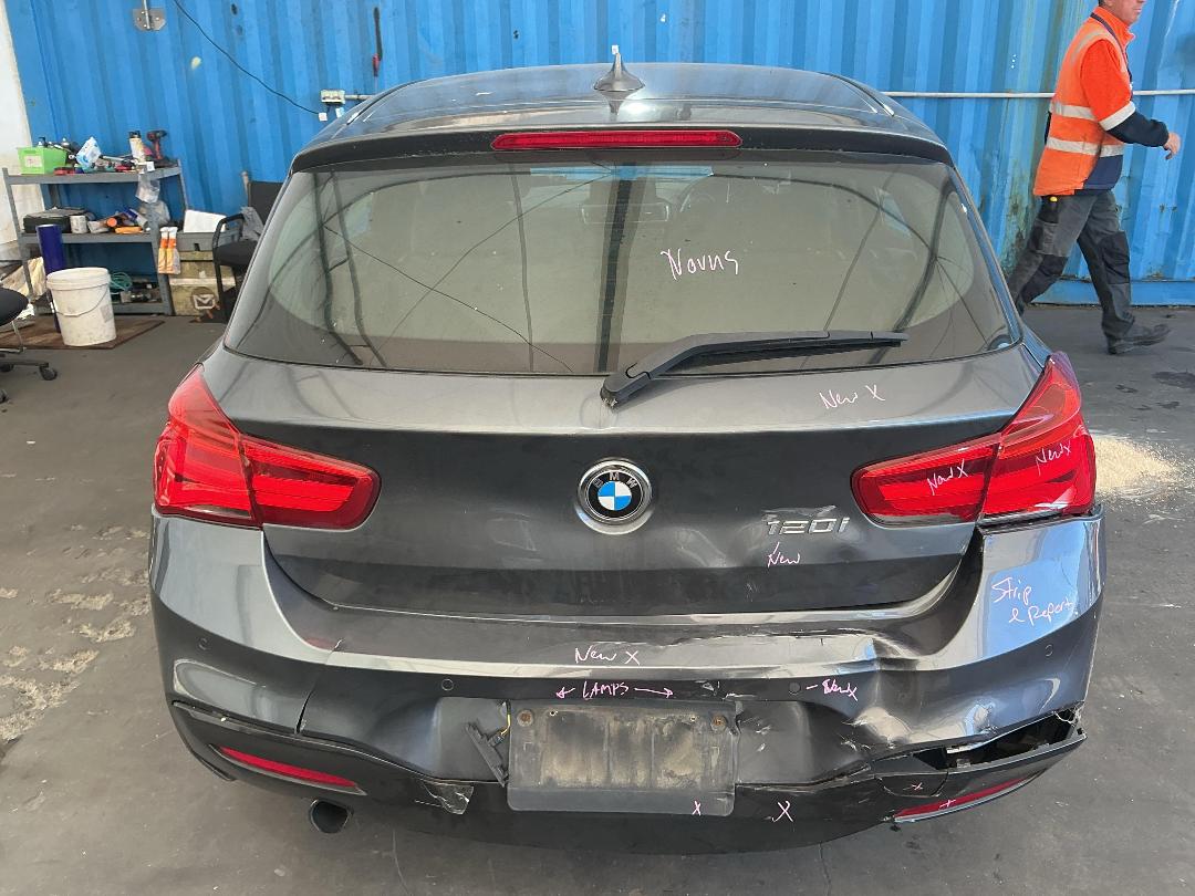 Photo '4' of BMW 1 Series 120I