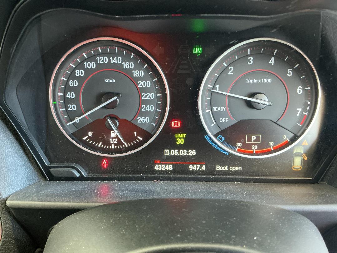 Photo '8' of BMW 1 Series 120I