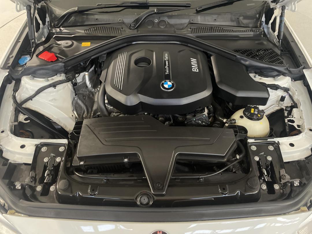 Photo '13' of BMW 118I Photo '13' of BMW 118I