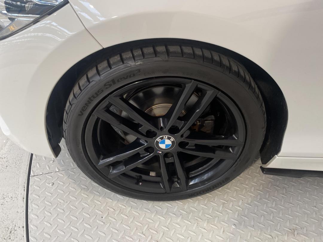 Photo '10' of BMW 118I Photo '10' of BMW 118I