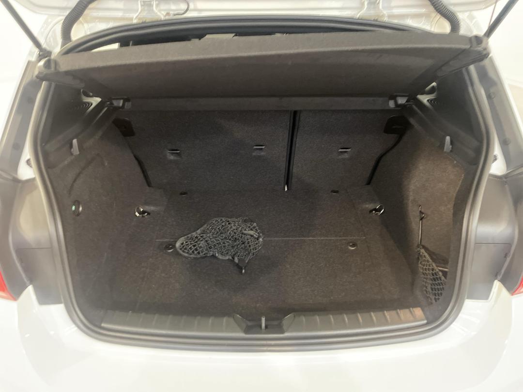 Photo '14' of BMW 118I Photo '14' of BMW 118I