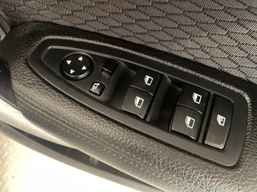 Photo '23' of BMW 118I Photo '23' of BMW 118I