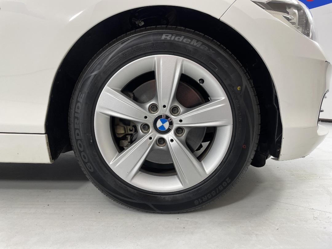 Photo '9' of BMW 118I