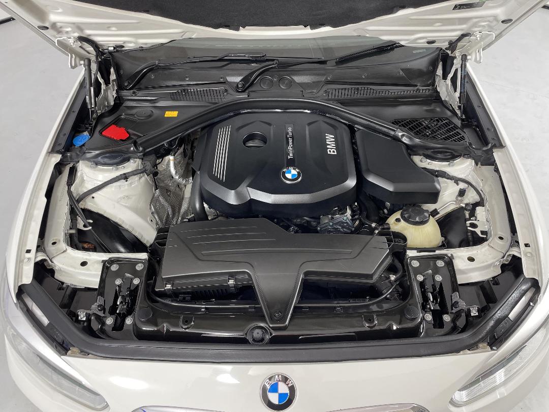 Photo '13' of BMW 118I