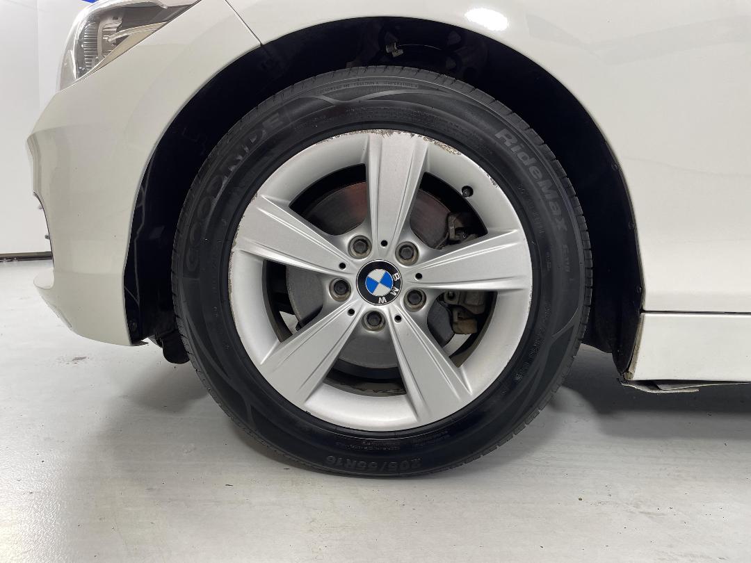 Photo '10' of BMW 118I