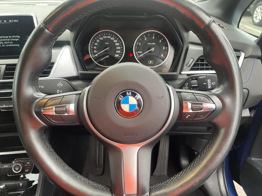 Photo '26' of BMW 218D ACTIVE TOURIER Photo '26' of BMW 218D ACTIVE TOURIER