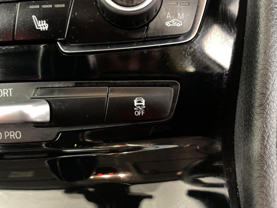 Photo '28' of BMW 218D Photo '28' of BMW 218D