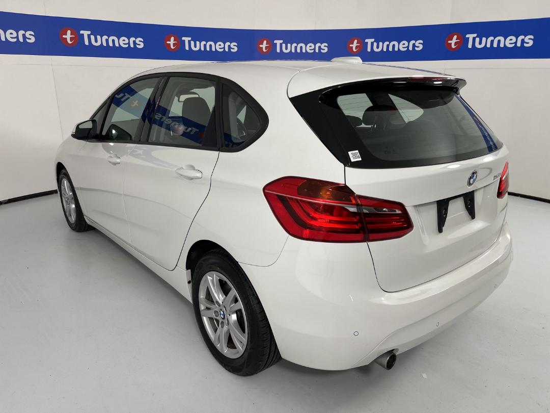 Photo '5' of BMW 218D