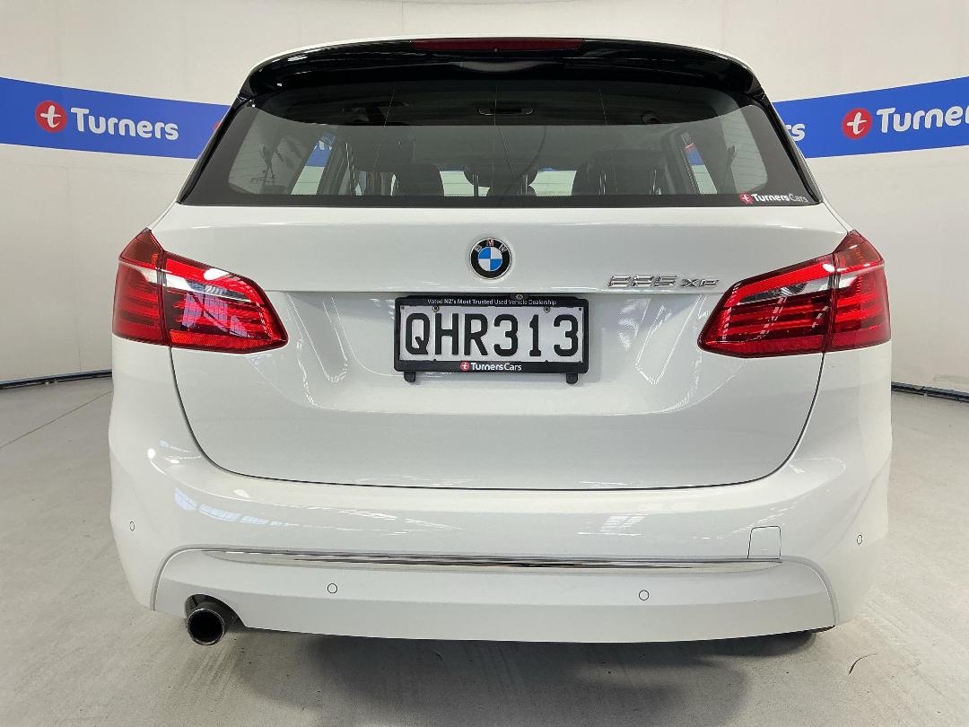 Photo '6' of BMW 225XE