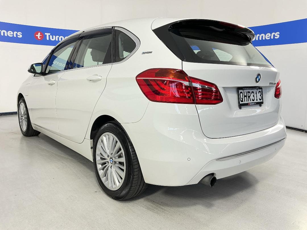 Photo '5' of BMW 225XE