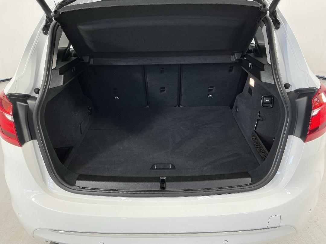 Photo '14' of BMW 225XE