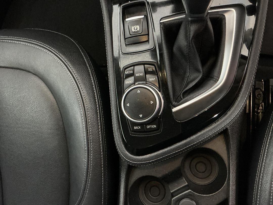 Photo '27' of BMW 225XE