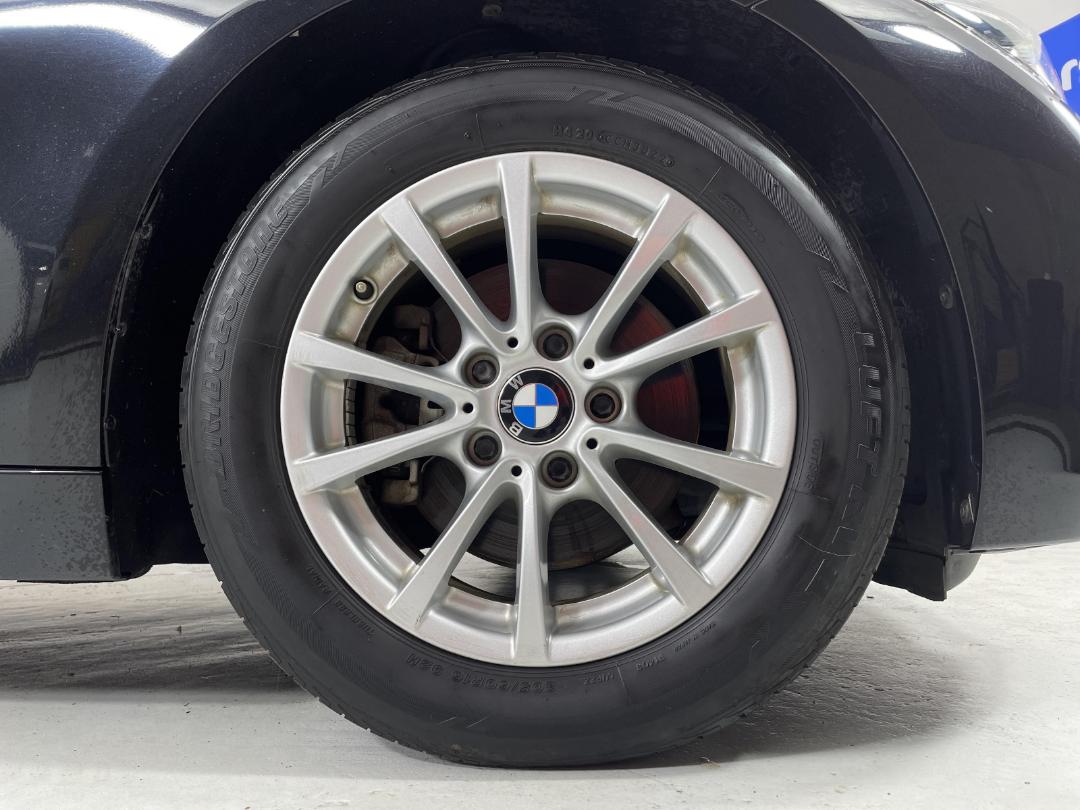 Photo '9' of BMW 320D Photo '9' of BMW 320D