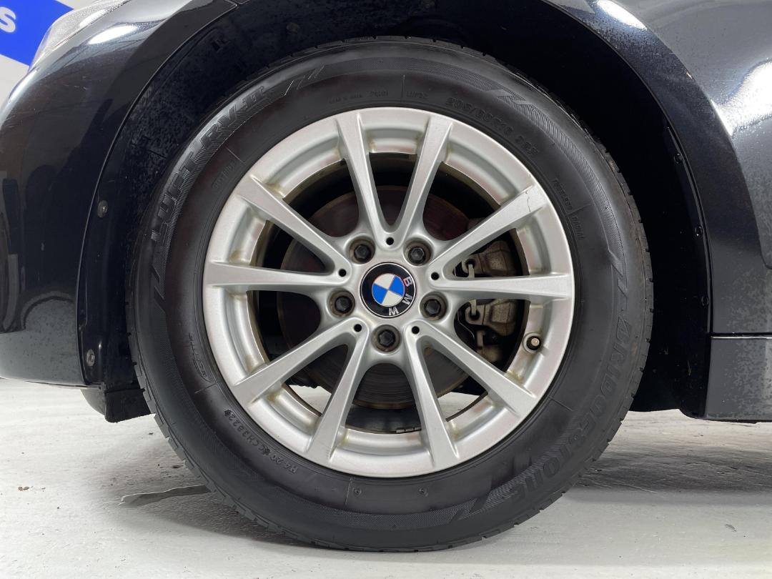 Photo '10' of BMW 320D Photo '10' of BMW 320D