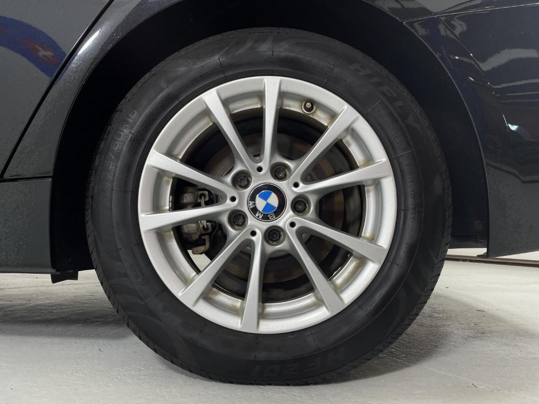 Photo '11' of BMW 320D Photo '11' of BMW 320D