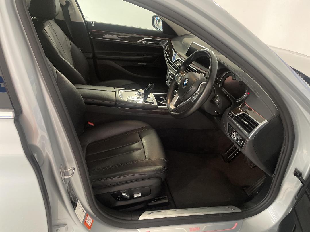 Photo '14' of BMW 7 Series 730LD Photo '14' of BMW 7 Series 730LD