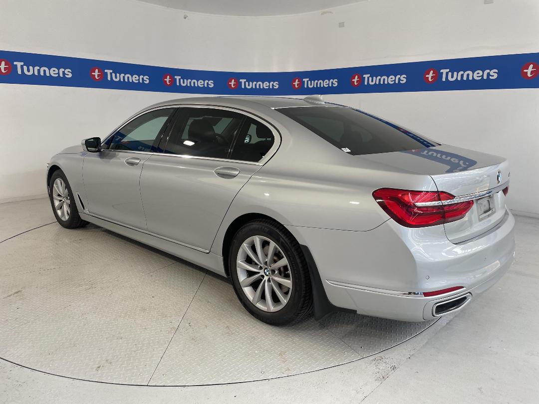 Photo '10' of BMW 7 Series 730LD Photo '10' of BMW 7 Series 730LD