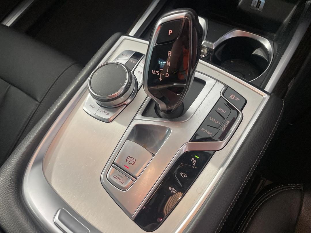 Photo '30' of BMW 7 Series 730LD