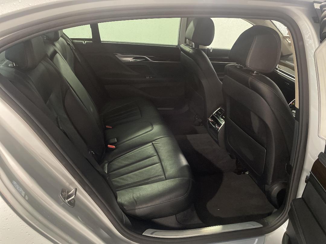 Photo '18' of BMW 7 Series 730LD Photo '18' of BMW 7 Series 730LD