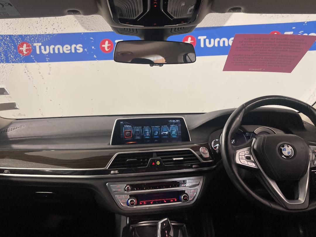 Photo '15' of BMW 7 Series 730LD Photo '15' of BMW 7 Series 730LD