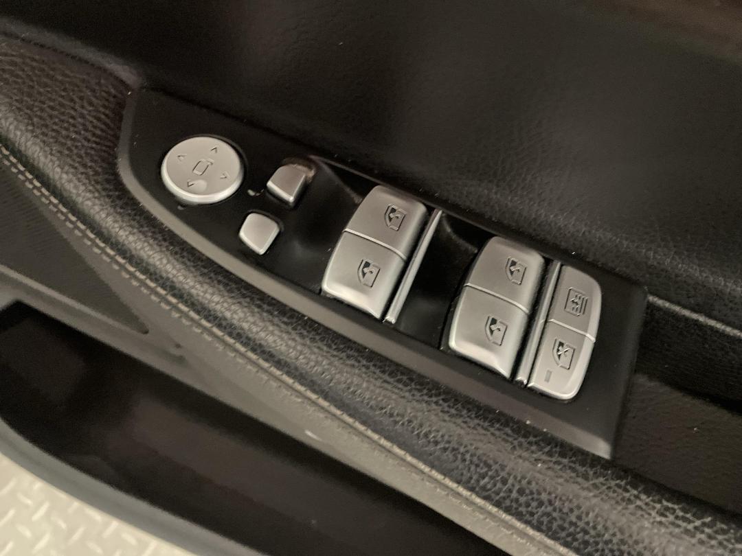 Photo '22' of BMW 7 Series 730LD Photo '22' of BMW 7 Series 730LD