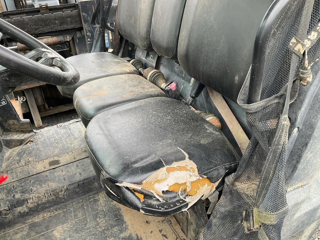 Photo '13' of Can Am Defender HD8