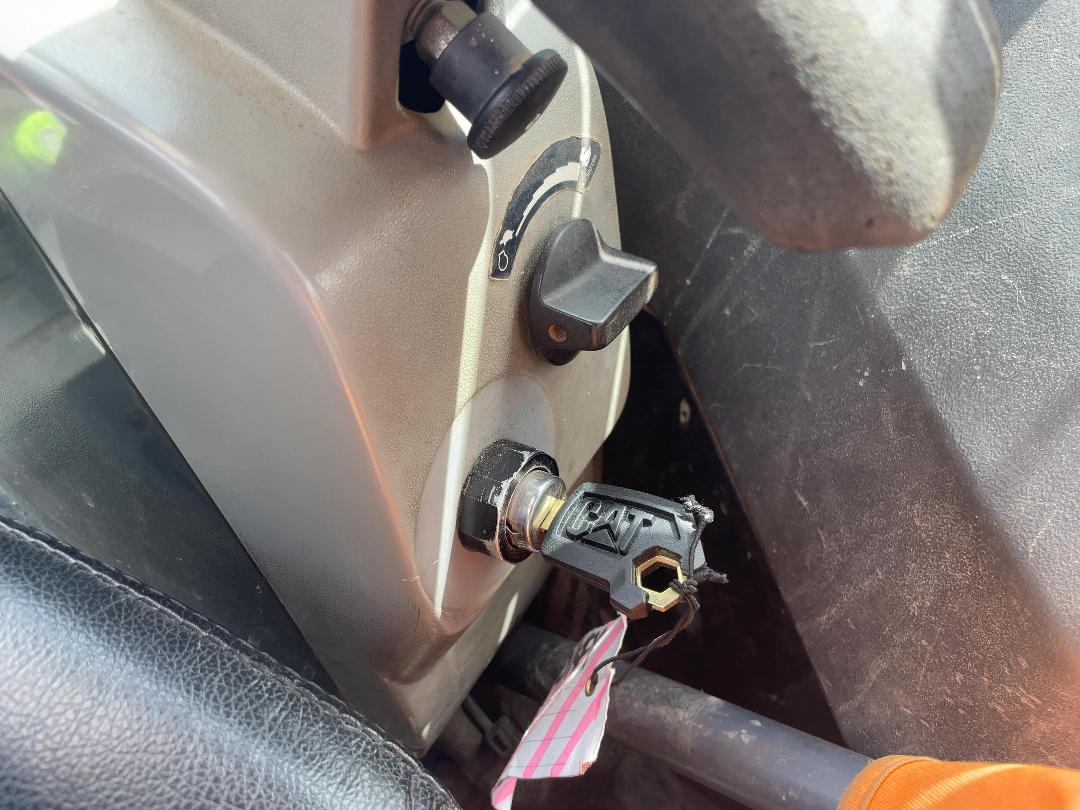 Photo '17' of CAT 305E2CR Excavator