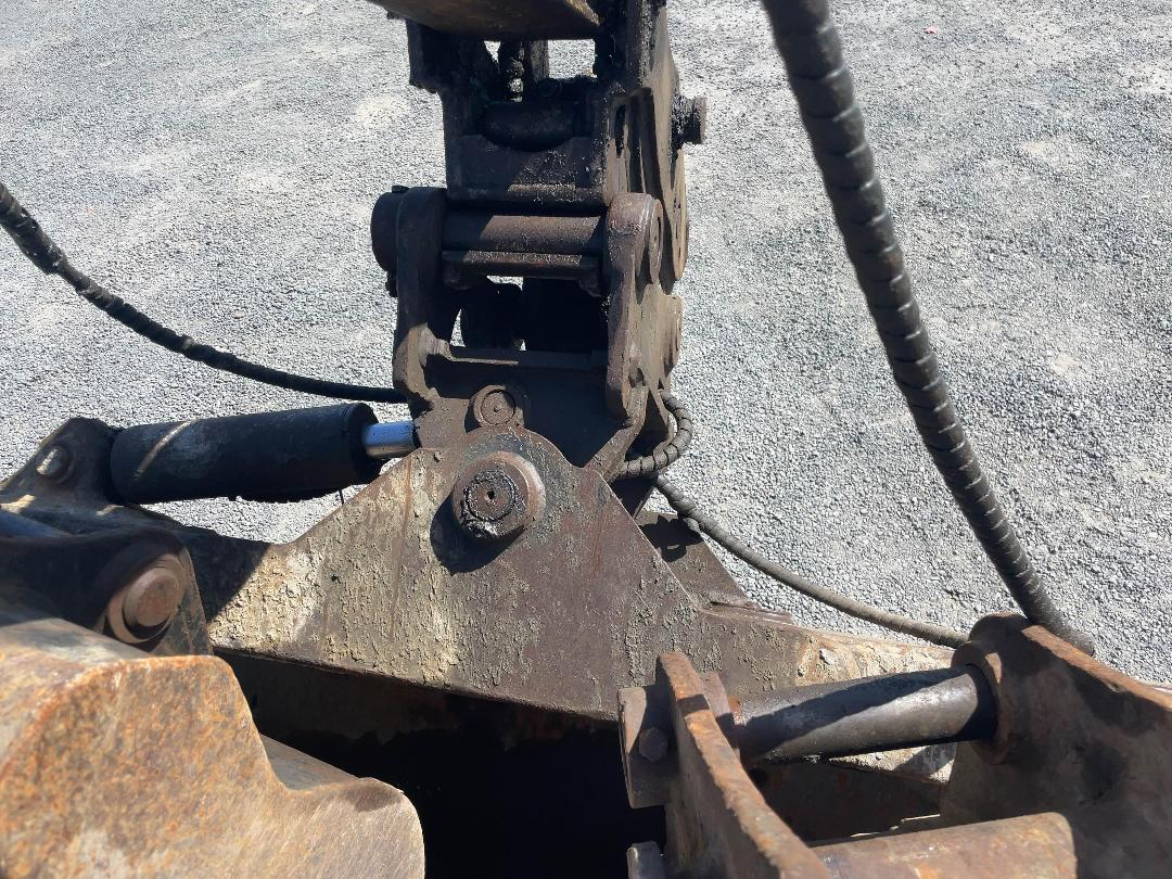 Photo '28' of CAT 305E2CR Excavator